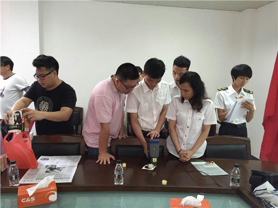 潘婷人口分析_潘婷洗发水(3)