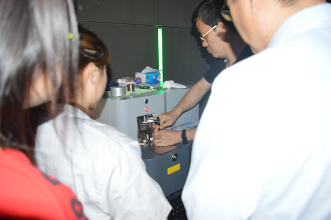 直读光谱仪专家现场解疑 直读光谱仪专家现场解疑