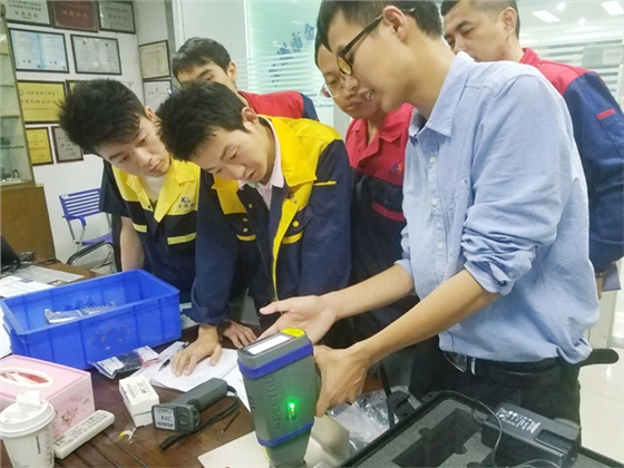 斯派克手持式光谱仪