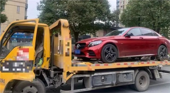 故障汽车.png 故障汽车.png