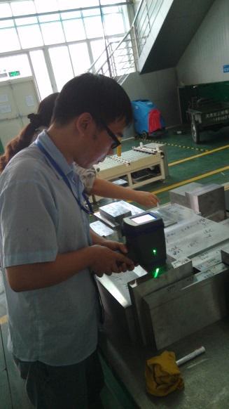 斯派克手持光谱仪测样