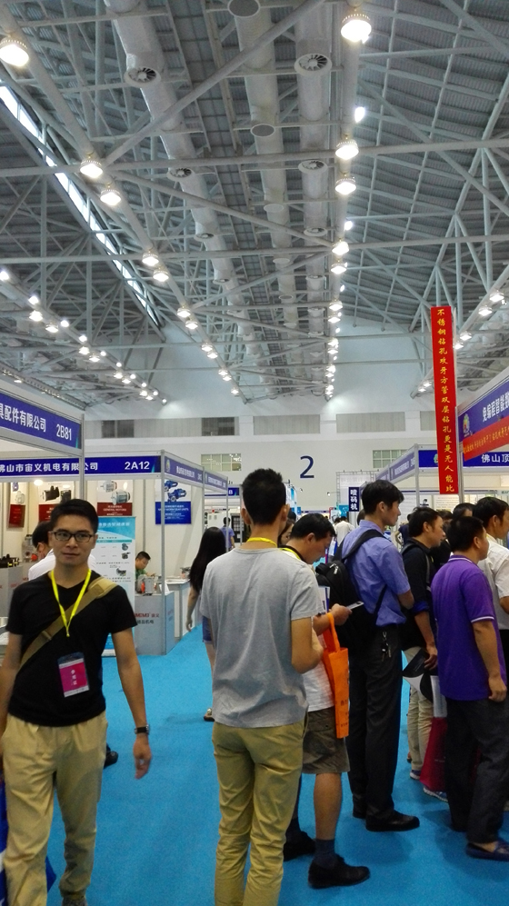 直读光谱仪现场